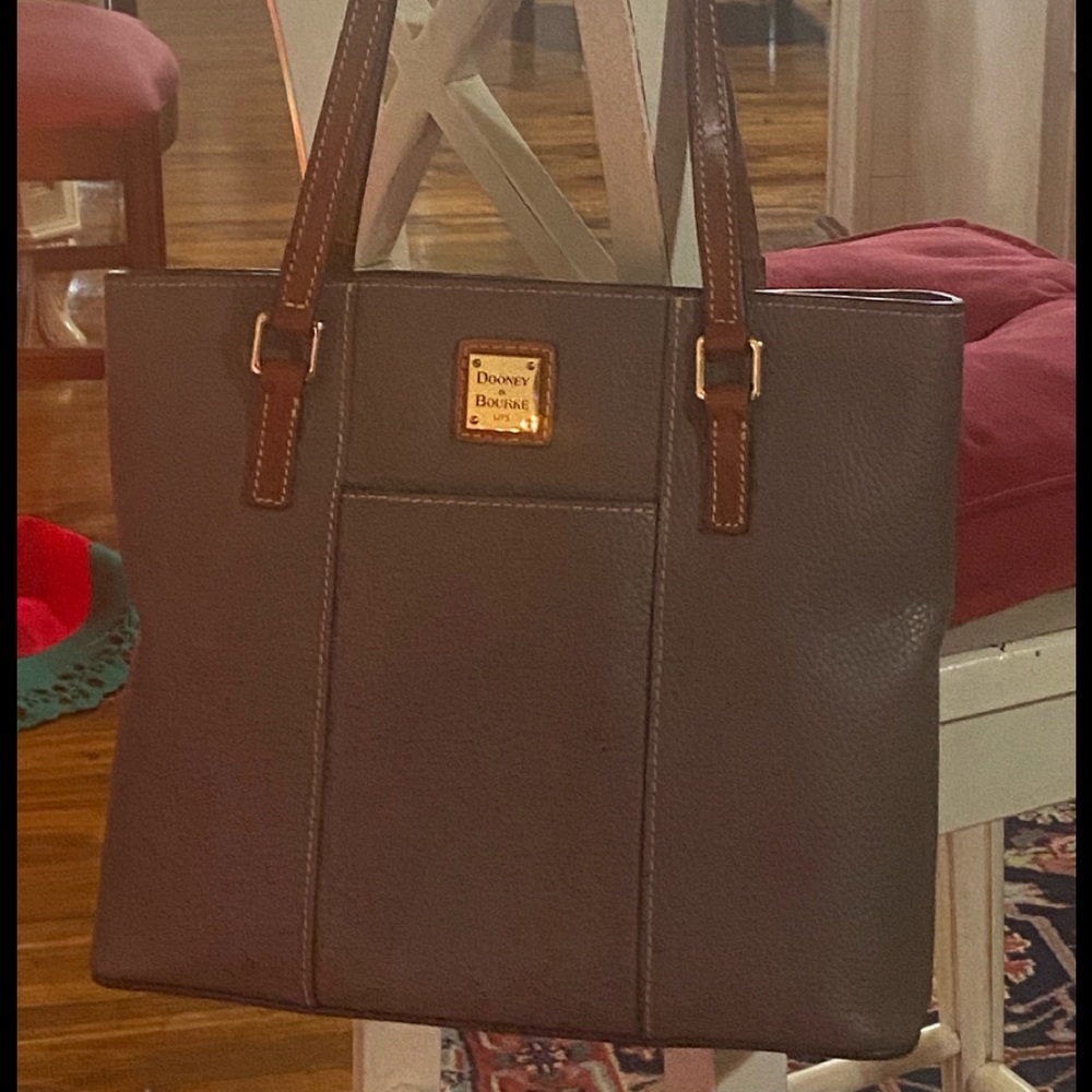 Rooney & Burke shoulder bag